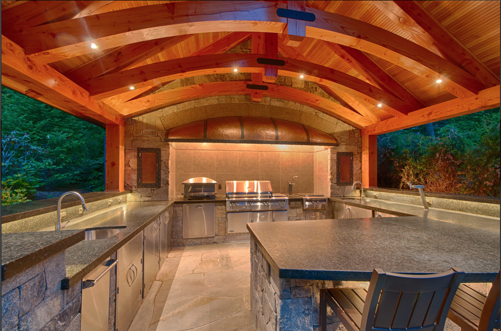 Custom Outdoor Kitchen